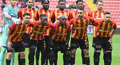 Kayserispor İç Sahada Şov Yaptı: Alanyaspor’u 2-0 Mağlup Etti!