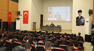 Rektör Prof. Dr. Fatih Altun’dan Kayseri Lisesi Öğrencilerine İlham Verici Buluşma