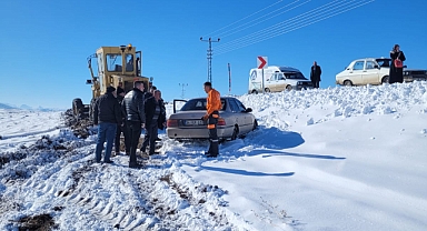 Tarlaya Uçan Aracın İmdadına Kayseri Büyükşehir Belediyesi yetişti.