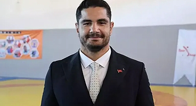 Türkiye Güreş Federasyonu'nun yeni başkanı Taha Akgül oldu