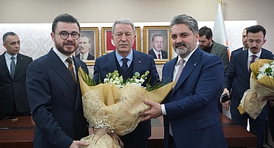 AK Parti Kayseri'de Yeni İl Başkanı Görevine Başladı