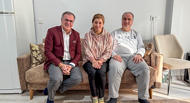 Başkan Özdoğan’dan Görme Engelli Çifte Anlamlı Ziyaret