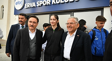 Büyükşehir Belediye Başkanı Büyükkılıç, Erva Spor Okulları'nın Yeni Şubesini Açtı