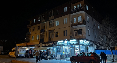 Husumetlisi tarafından balkonda silahlı saldırıya uğradı