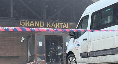 Kartalkaya’da 76 kişinin hayatını kaybettiği otelde AFAD ekipleri arama yapıyor