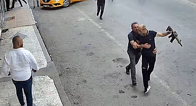 Kavgaya müdahale ederken şehit olan polisin vurulma anları ortaya çıktı