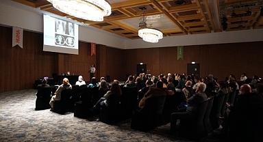 Kayseri'de Pediatri Paneli: Çocuk Sağlığında Yenilikçi Yaklaşımlar Ele Alındı