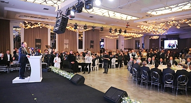 Kayseri'de 'Türkiye Yüzyılı Ödülleri' Sahiplerini Buldu!