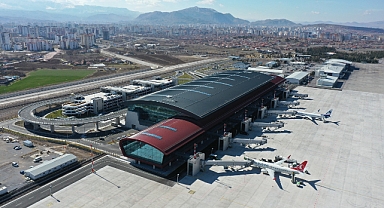 Kayseri Havalimanı Yeni Terminali ile Yolcu Kapasitesini 6 Milyona Çıkardı