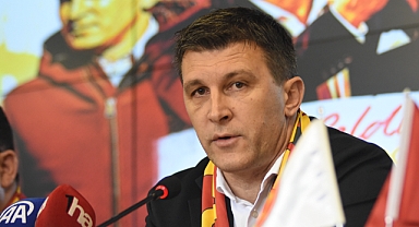 Kayserispor'da Yeni Dönem: Sergej Jakirovic İmzayı Attı