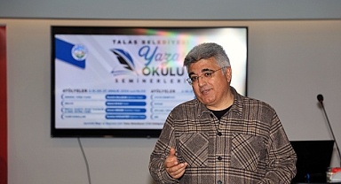 Talas’ta Yazar Okulu Seminerleri Devam Ediyor: Bu Haftanın Konusu Roman!