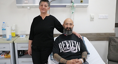 15 kilo verip, yeğenini böbreğiyle hayata bağladı