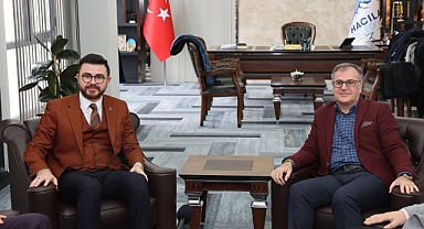 AK Parti Kayseri İl Başkanı Hüseyin Okandan, Hacılar’a İlk Ziyaretini Gerçekleştirdi