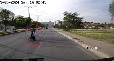 Annenin öldüğü, oğlunun yaralandığı kazanın görüntüleri ortaya çıktı