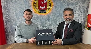 Auran Kozmetik Kurucusu Abdullah Karataş’tan Kayseri Gazeteciler Cemiyeti’ne Ziyaret!