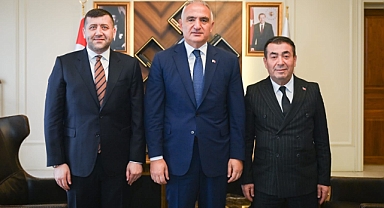 Baki Ersoy ve Selahattin Metin’den Bakan Ersoy’a Ziyaret
