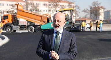 Başkan Çolakbayrakdar, Tayfun Caddesi’nin Asfaltlama Çalışmalarını Tamamladı, Bölgenin Geleceği Yeniden Şekillendiriliyor