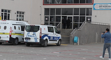 Gönül ilişkisi yaşadığı öğretmeni okulda silahla yaralayan kadına 100 metre şartıyla tahliye