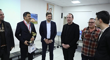 Kayseri Büyükşehir Belediyesi, Sarıoğlan’da 3. Kurumlar Arası Masa Tenisi ve Dart Turnuvası Düzenledi