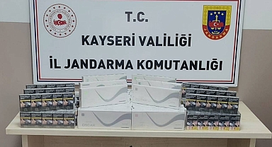 Kayseri’de Yol Kontrolünde 1000 Paket Kaçak Sigara Ele Geçirildi