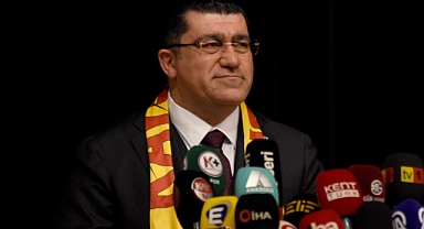 Kayserispor'da Yeni Yönetim Görev Dağılımını Yaptı