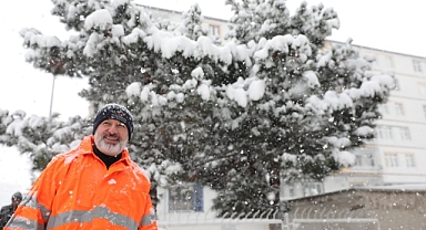 Kocasinan’da Kar Mesaisi Aralıksız Sürüyor