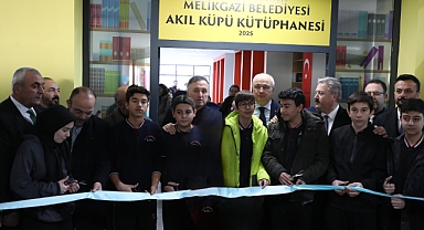 Melikgazi Belediyesi’nden Eğitime Büyük Katkı: Akıl Küpü Kütüphanesi Açıldı