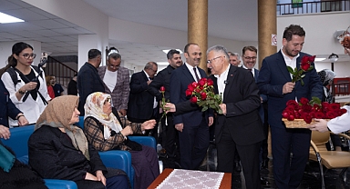 Başkan Büyükkılıç, Ramazan Huzurunu Huzurevi Sakinleriyle Yaşadı