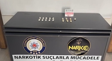 Midelerinden uyuşturucu çıkan İranlı 3 şüpheli, tutuklandı