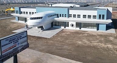 Savunma Sanayii Başkanı’ndan Havacılık ve Uzay Bilimleri Lisesi’ne Övgü