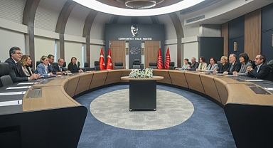 Siyasi partilerden CHP'ye destek ziyaretleri