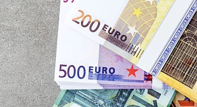 Öğrencileri Avrupa'ya götürme yalanıyla 76 bin Euro dolandırıp, yurt dışına kaçmış