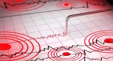 Balıkesir Sındırgı'da 6.1'lik deprem 1 ev yıkıldı ciddi hasar gören yapılar var