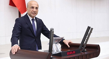 CHP’li Aşkın Genç: 23 yılda özel sektörün dış borcu 287 milyar dolara dayandı