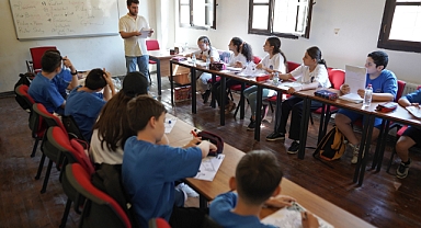 MELİKGAZİ BELEDİYESİ’NDEN YOĞUN İLGİ GÖREN İNGİLİZCE YAZ KAMPI