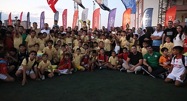 MELİKGAZİ TESİSLER ARASI FUTBOL TURNUVASI'NDA ŞAMPİYON YENİKÖY