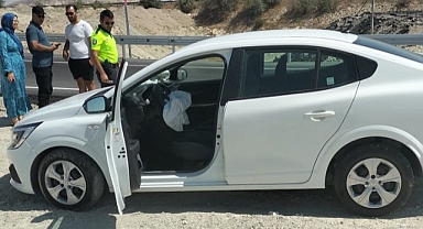Nevşehir’de otomobil bariyerlere çarptı: 3 yaralı