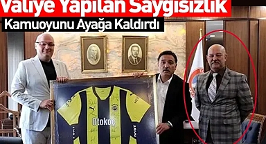 Valiye Yapılan Saygısızlık Kamuoyunu Ayağa Kaldırdı: Akansu Grup Ziyaretinde Tepki Çeken Poz!