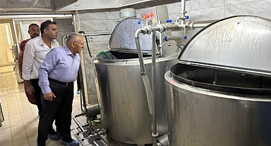 BAŞKAN BÜYÜKKILIÇ’TAN HÜRMETÇİ’DE MANDA YETİŞTİRİCİLERİNE DESTEK ZİYARETİ