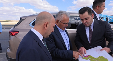 Başkan Büyükkılıç ve Bağlamış, Jeotermal Kaynaklı Sera OTB Alanında İncelemelerde Bulundu