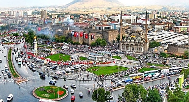 BÜYÜKŞEHİR’İN BİNİCİLİK EĞİTİMLERİNDE ÖZEL DERS KAYITLARI BAŞLADI