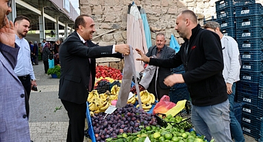 İncesu Belediyesi’nden Pazarcılara Özel Önlem: İlk Kez Önlük Dağıtıldı
