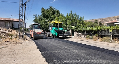 Kayseri Büyükşehir’den Develi’ye 8 Milyonluk Asfalt Yatırımı!