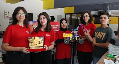 Sümer Fen Lisesi Öğrencileri TEKNOFEST’te ‘Robolig’ Kategorisinde Birinci Oldu