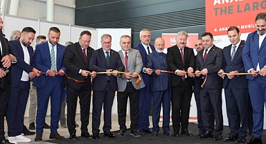 Başkan Özdoğan, Anadolu’nun En Büyük Mobilya Fuarı’nda Firmalarla Buluştu