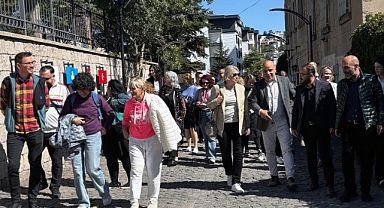 Finlandiya Heyeti Talas’ın Tarihi Zenginliklerini Keşfetti