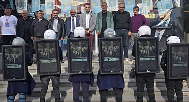 İYİ Parti Scooter ekibi Kayseri’de sahaya indi!