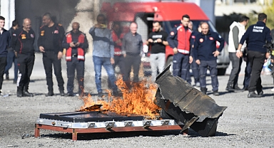 Kayseri Büyükşehir İtfaiyesi'nden Lityum İyon Batarya Yangın Tatbikatı