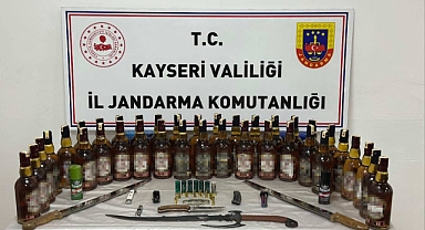 Kayseri'de 50 şişe sahte alkol ele geçirildi: 2 gözaltı