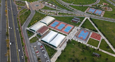 Kayseri Dünya Spor Başkenti Olma Yolunda: Yeni Balon Tenis Kortları Hizmete Açıldı